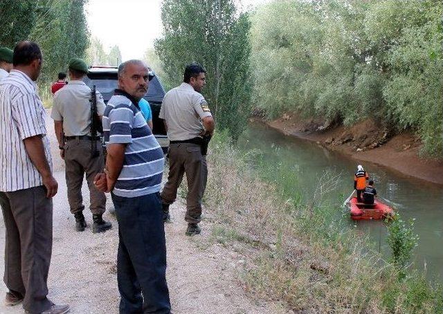 Suriyeli Genç Su Kanalında Kayboldu