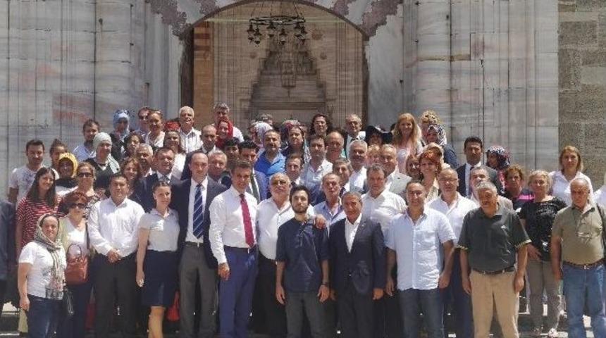 Mustafa Sarıg&uuml;l: &ldquo;ekmeleddin İhsanoğlu&rsquo;nu Destekleyeceğiz&rdquo;