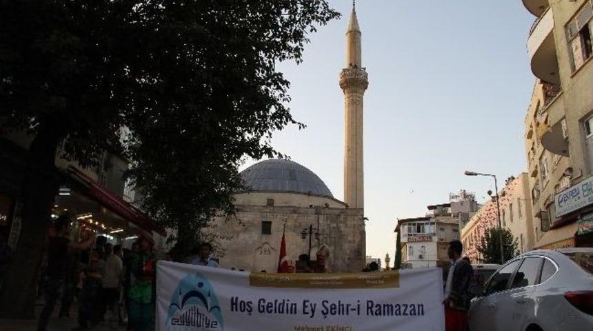 Şanlıurfa&rsquo;da Ramazan Coşkuyla Karşılandı