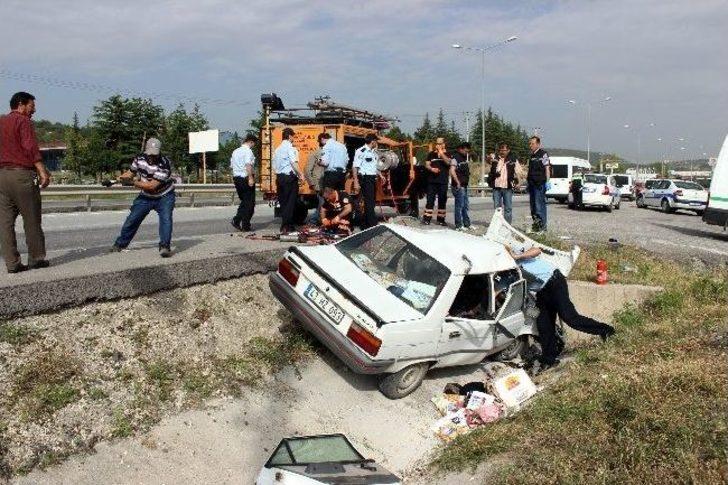 Kütahya'da Trafik Kazası: 1 Ölü, 3 Yaralı G5