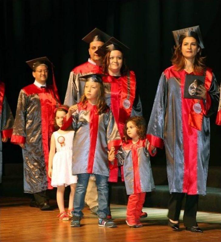 Zoru Başardılar, Ayakta Alkışlandılar G3