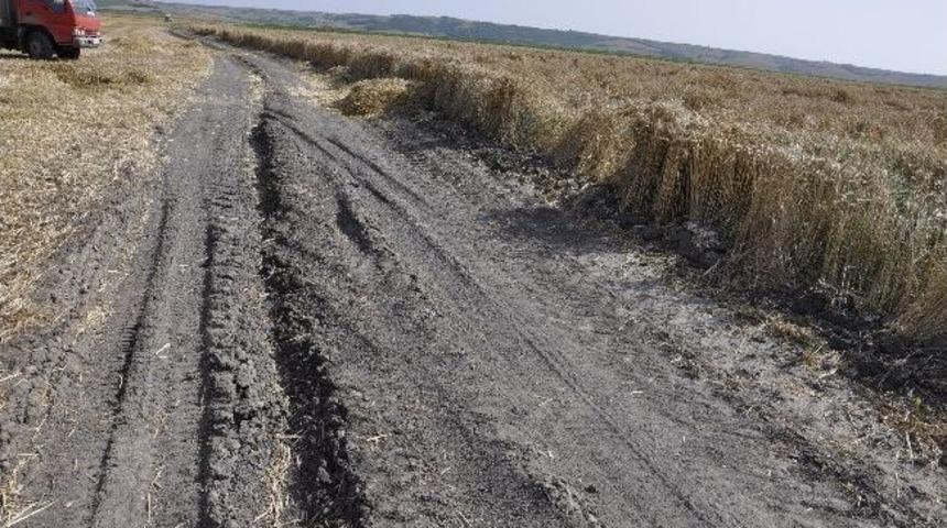 &Ccedil;ift&ccedil;iler Tarla Yollarından Şikayet&ccedil;i
