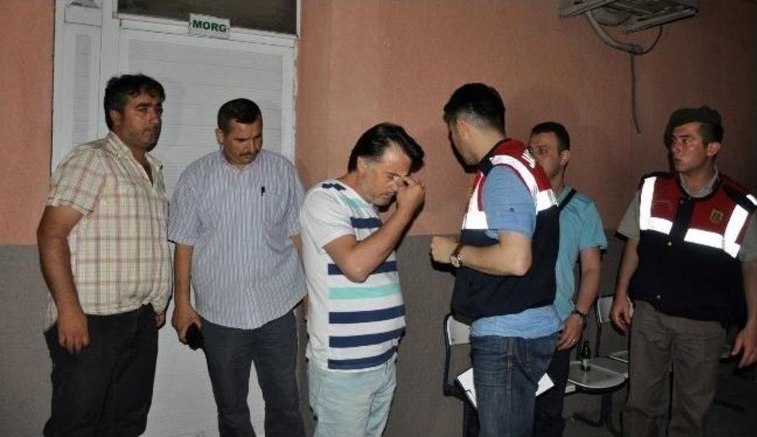 Kayıp Adamın Cesedi Başı G&ouml;vdesinden Ayrı Olarak G&ouml;let Kenarında Bulundu