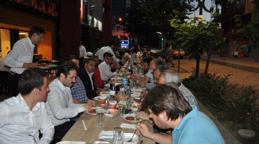 &Ccedil;esiad &Uuml;yeleri İstişare Toplantısında Buluştu