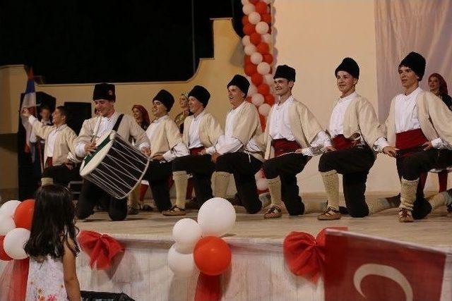 Halk Dansları Festivali’nden Muhteşem Gala