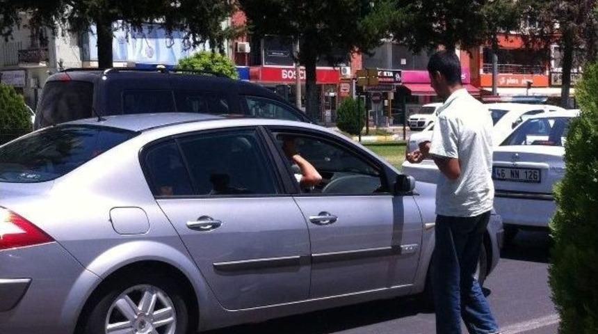 Adıyaman&rsquo;da Her K&ouml;şede Bir Dilenci