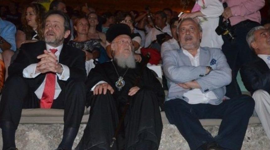 Dünyaca Tanınmış Tenorden Nefes Kesen Konser