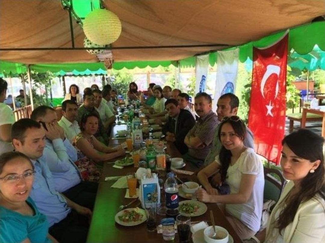 Yeni A&ccedil;ılan Y&uuml;ksek Lisans Programı İlk Mezunlarını Verdi