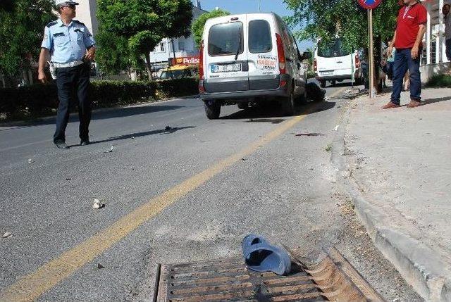 Didim&rsquo;de Motosiklet Kazası: 1 Ağır Yaralı 1