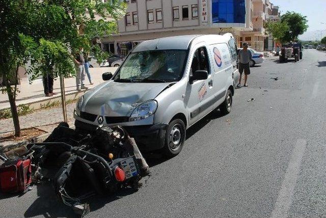 Didim&rsquo;de Motosiklet Kazası: 1 Ağır Yaralı 2