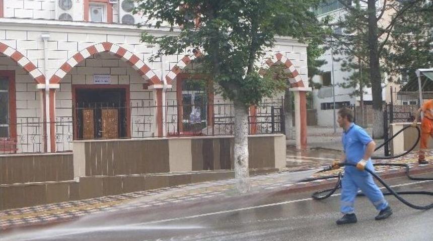 Bilecik'in Camilerinde Ramazan Temizliği