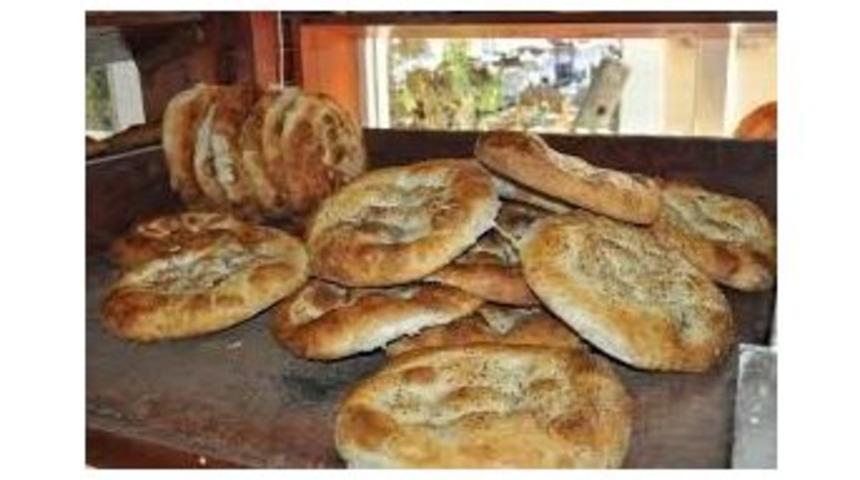 L&uuml;leburgaz'da Pide Fiyatları Değişmedi