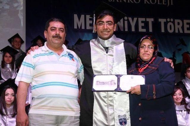 Özel Sanko Koleji Öğrencisi Gaziantep Birincisi