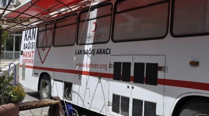 Kan Aracının Kliması Bozulunca Kimse Bağış Yapmadı