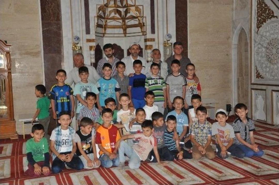 Ramazan'da 150 Vakit Namaz Kılana Bisiklet Ve Tablet Bilgisayar