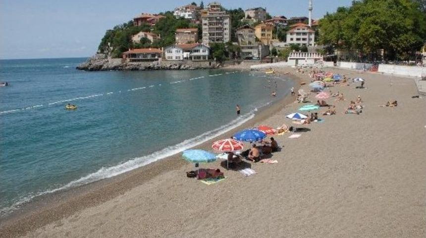 Plajlar Ramazanın İlk G&uuml;n&uuml;nde Boş Kaldı