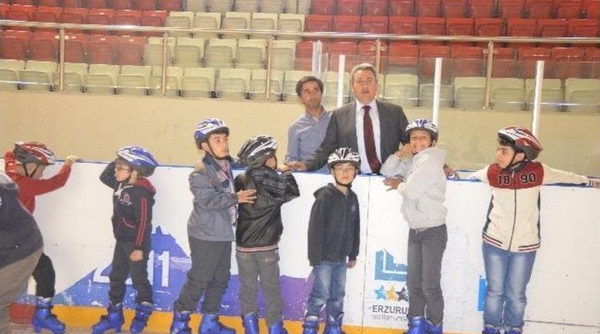 Hem Kur&rsquo;an Hem Buz Pateni &Ouml;ğreniyorlar