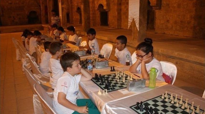 Edirne'de Federasyon Destekli Satran&ccedil; Turnuvası