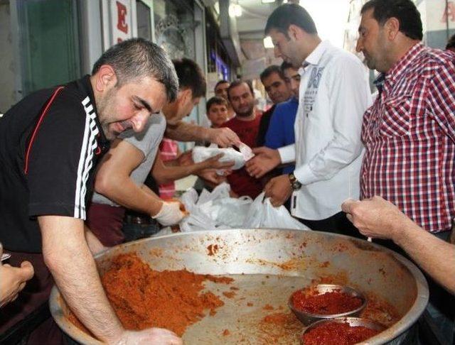 Çiğ Köfteye Yoğun İlgi