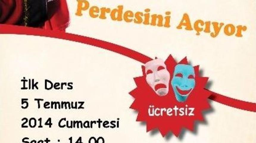 Urla&rsquo;nın Belediye Tiyatrosu Kuruluyor