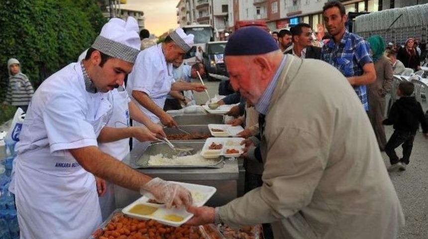 İlk Halk İftarı Akyurt&rsquo;ta