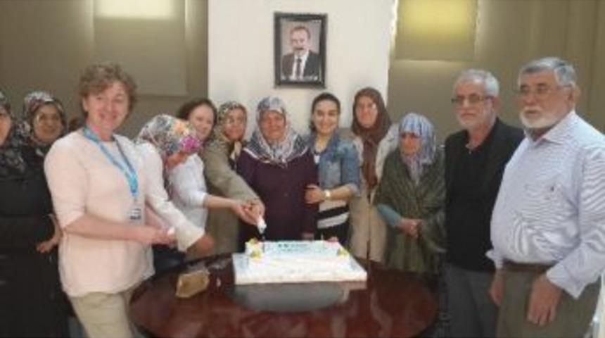 Emekli Evlerinde Yaş G&uuml;n&uuml; Coşkusu