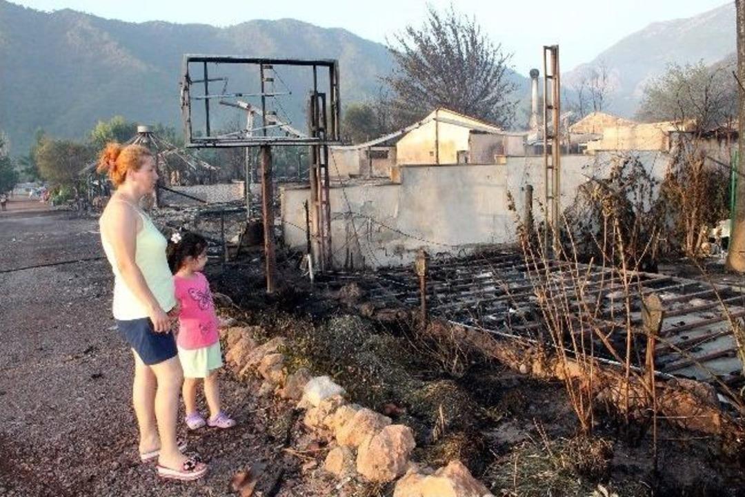 Cennet Koy Yeni G&uuml;ne Helikopter Sesi Ve Yanık Kokusuyla Uyandı