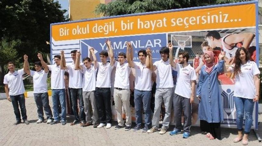 Yamanlar Eğitim Kurumlarından 15 &Ouml;ğrenci Lys'de İlk Y&uuml;z'de Yer Aldı