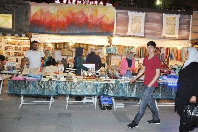 Aksaray’da Ramazan Sokağı Coşkusu