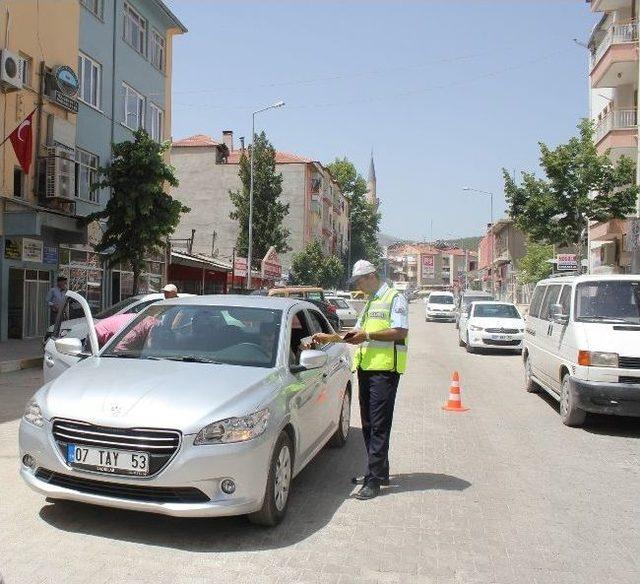 Korkuteli'de Sürücülere Trafik Uygulaması