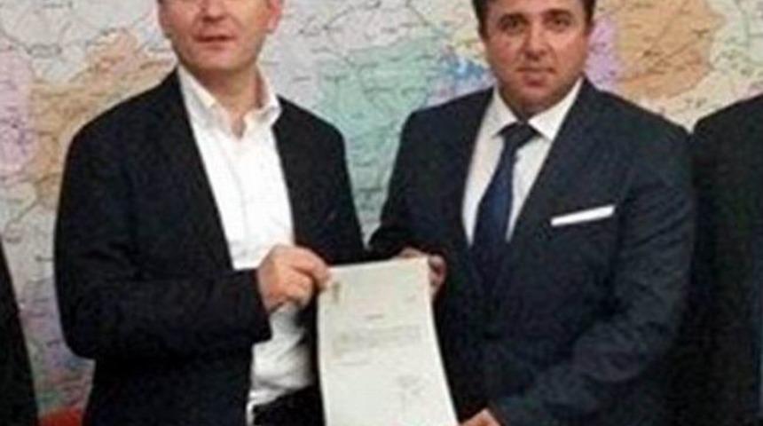 Ayvalık Ak Parti&rsquo;de G&ouml;rev Değişimi