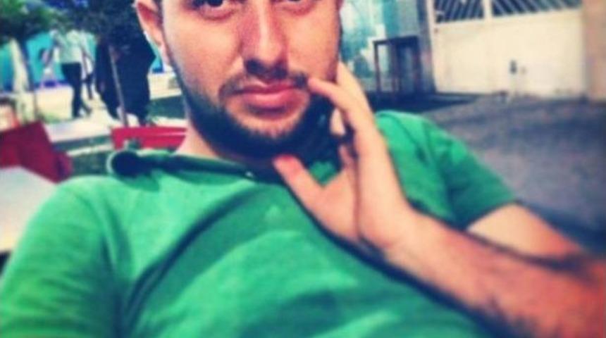 Sarıyer&rsquo;de Denize Giren Gen&ccedil; Hayatını Kaybetti