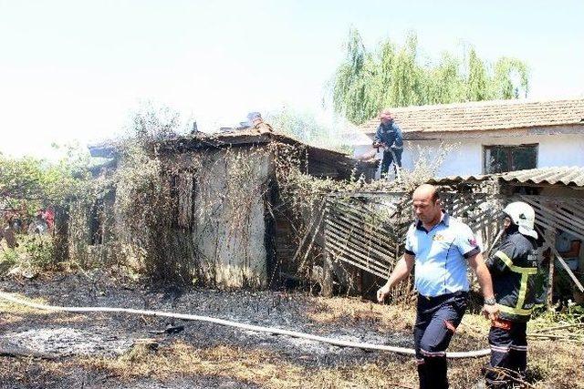 Karabağlar Yaylasında Korkutan Yangın