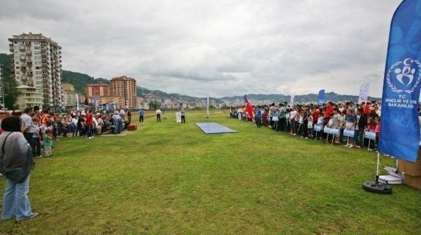 Rize&rsquo;de Yaz Spor Okulları A&ccedil;ılışı Yapıldı