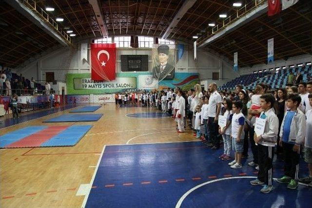 Trabzon’da İl Spor Merkezleri Açıldı