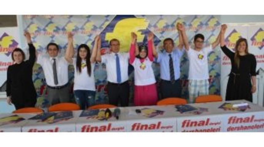 Lys'de Dereceye Giren &Ouml;ğrenciler &Ouml;d&uuml;llendirildi