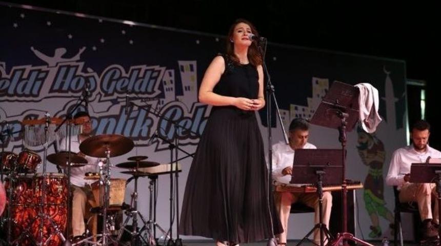 Nil&uuml;fer'de Ramazan Coşkuyla Başladı