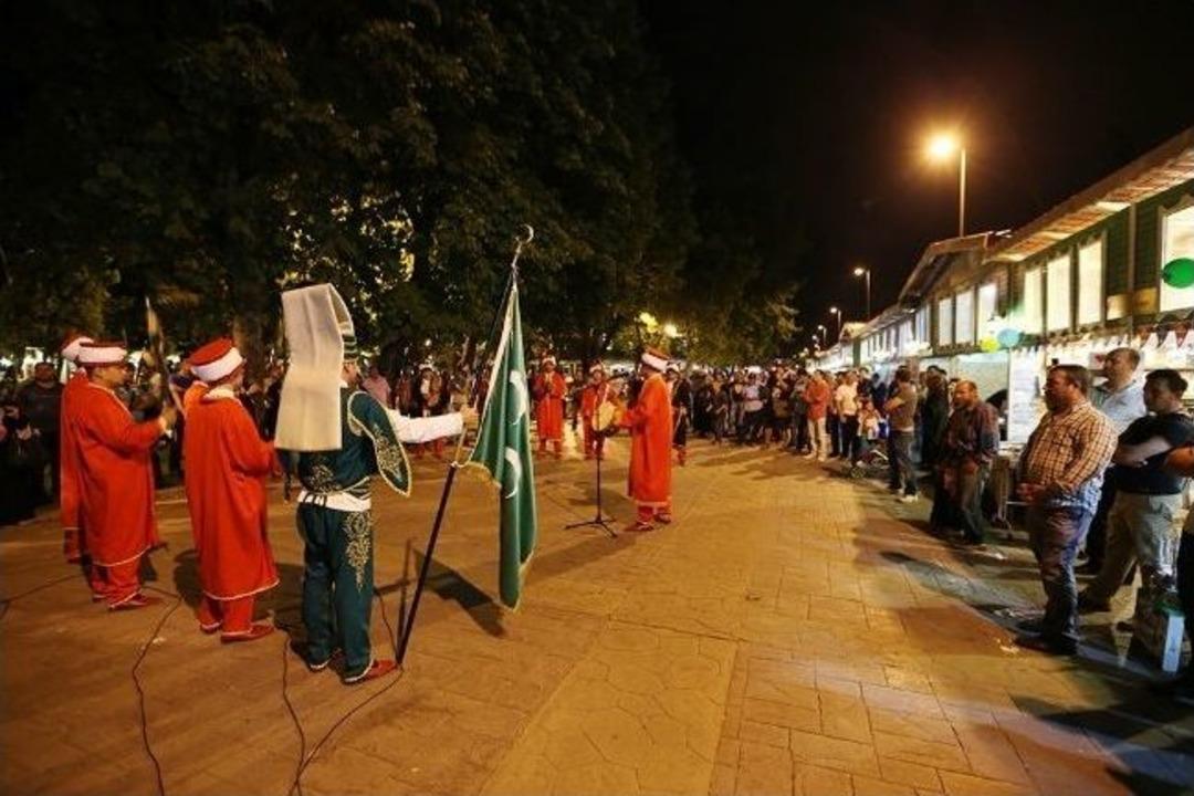 Bulvar&rsquo;da K&uuml;lt&uuml;r Sanat Dolu Akşamlar Başladı