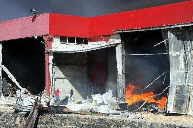 Gaziantep’te Fabrika Yangını