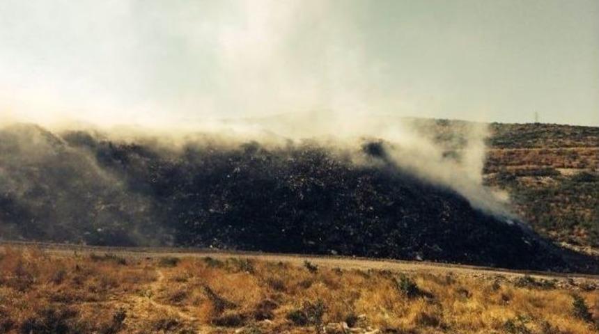 &Ccedil;&ouml;p Depolama Alanında Yangın