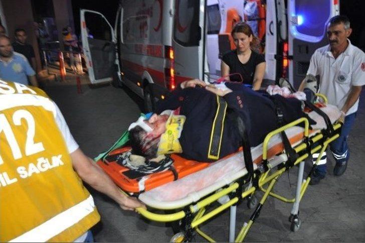 Otomobil Orta Refüje Çıktı: 2 Yaralı G3