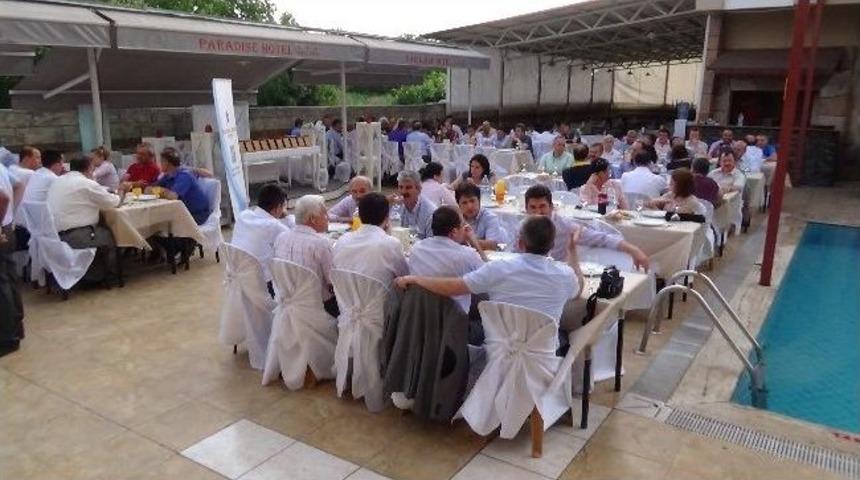 &Ccedil;aycuma&rsquo;da Tayini Ve Ataması &Ccedil;ıkan M&uuml;d&uuml;rlere Veda Yemeği