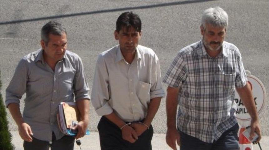 Cinayet Zanlısı Adliyeye Sevk Edildi