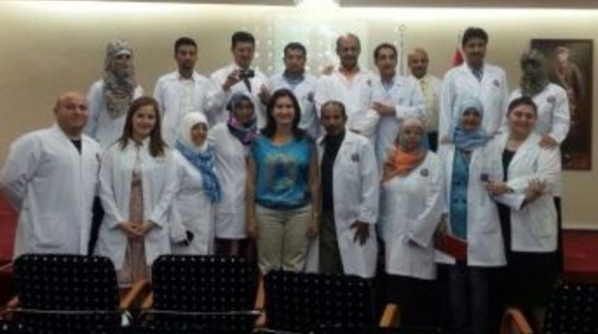 Yemenli Doktor Ve Hemşirelere Hemodiyaliz Eğitimi