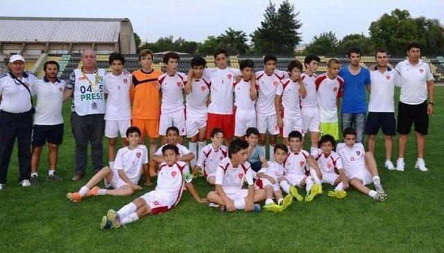 Denizli Bbsk U-13’te Şampiyon Oldu