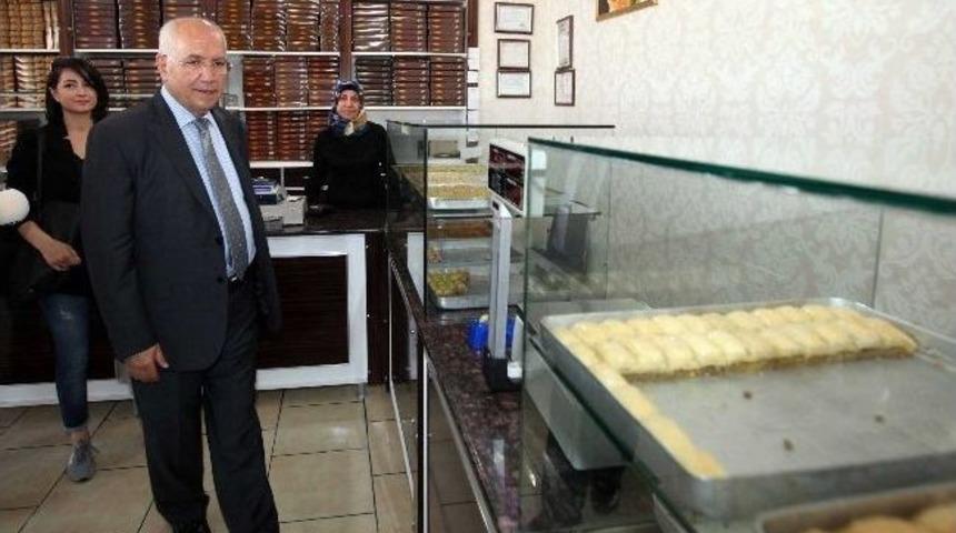 Yenimahalle Belediyesi&rsquo;nden Tatlıcılara Sıkı Denetim