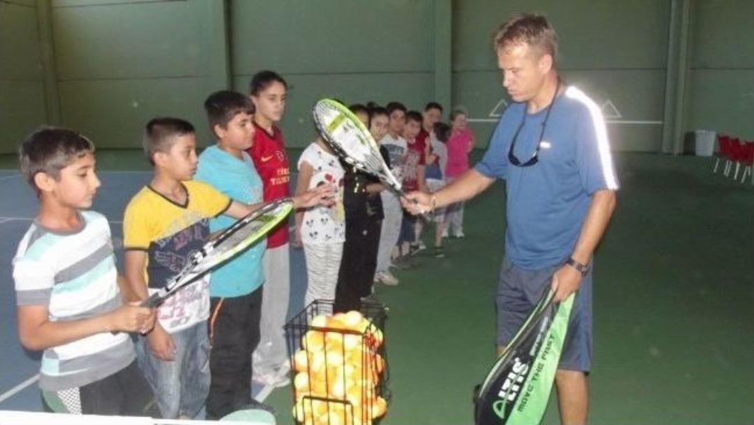 Şehzadeler Belediyesi&rsquo;nden Geleceğin Sporcularına Destek