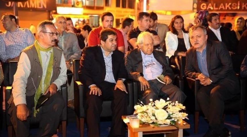 Esenler, T&uuml;rk Edebiyatının 7 Duayen İsmini Andı