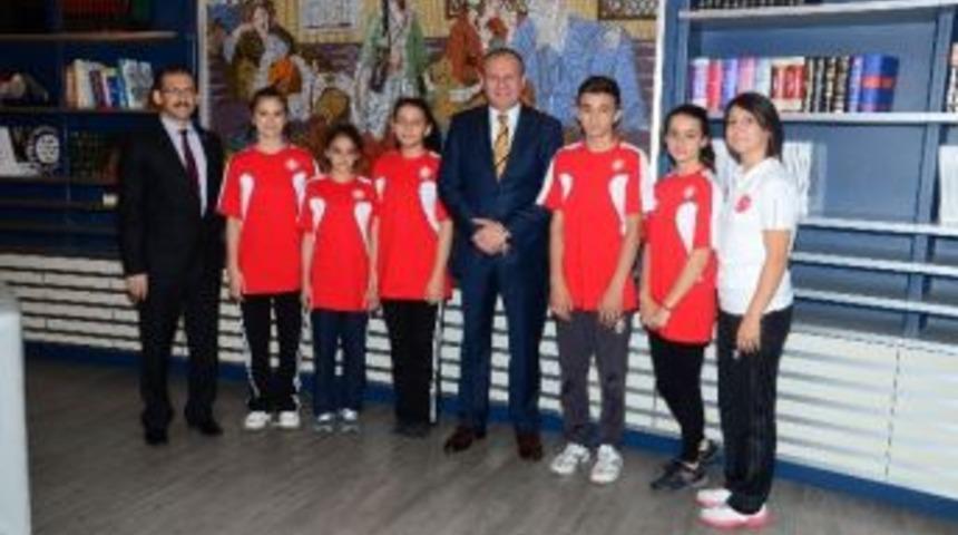 Başkan Keleş&rsquo;ten Sporculara Destek