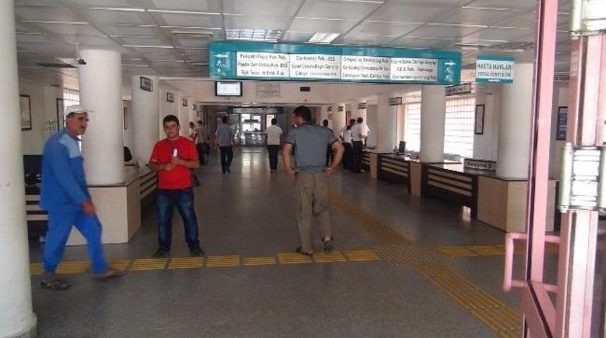 Hastanede Sessizlik Hakim